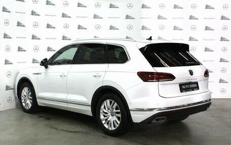 Volkswagen Touareg III, 2021 год, 6 980 000 рублей, 9 фотография