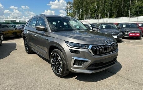 Skoda Kodiaq I, 2023 год, 5 080 000 рублей, 2 фотография