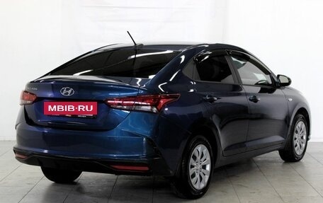 Hyundai Solaris II рестайлинг, 2021 год, 1 840 000 рублей, 5 фотография