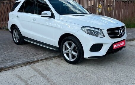 Mercedes-Benz GLE, 2016 год, 3 850 000 рублей, 1 фотография