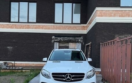 Mercedes-Benz GLE, 2016 год, 3 850 000 рублей, 2 фотография