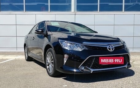 Toyota Camry, 2017 год, 2 870 000 рублей, 3 фотография