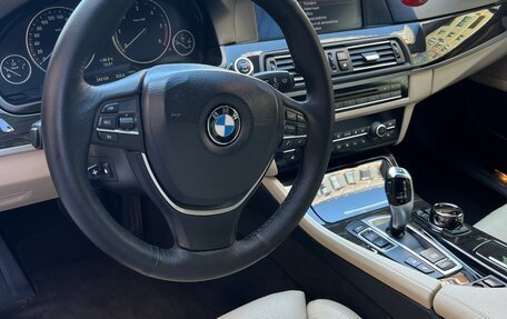 BMW 5 серия, 2011 год, 2 290 000 рублей, 12 фотография