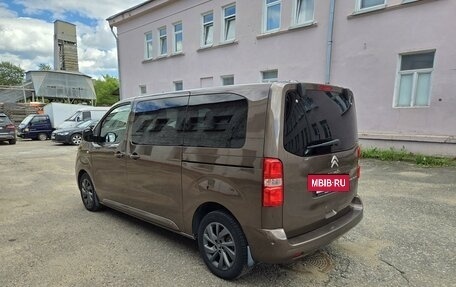 Citroen SpaceTourer I, 2017 год, 3 000 000 рублей, 4 фотография