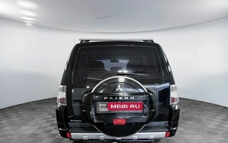 Mitsubishi Pajero IV, 2013 год, 2 899 000 рублей, 6 фотография