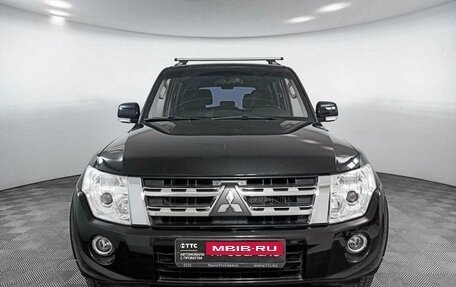 Mitsubishi Pajero IV, 2013 год, 2 899 000 рублей, 2 фотография