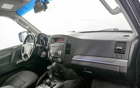 Mitsubishi Pajero IV, 2013 год, 2 899 000 рублей, 11 фотография