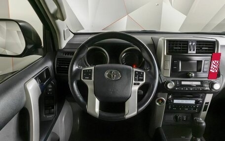 Toyota Land Cruiser Prado 150 рестайлинг 2, 2011 год, 2 628 000 рублей, 15 фотография