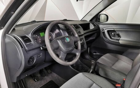 Skoda Fabia II, 2012 год, 739 700 рублей, 14 фотография