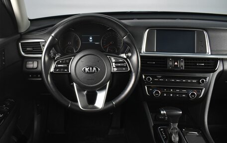 KIA Optima IV, 2018 год, 2 479 995 рублей, 9 фотография