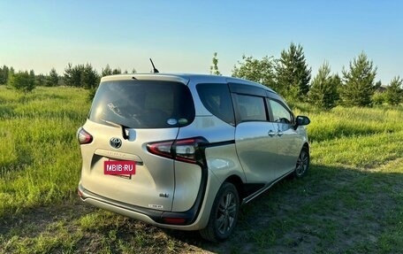 Toyota Sienta II, 2018 год, 1 820 000 рублей, 6 фотография