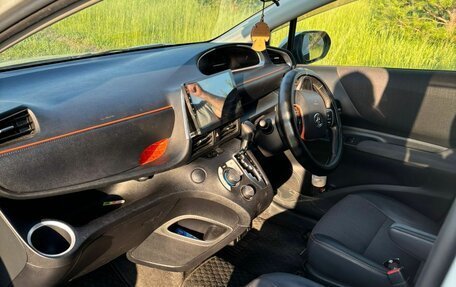 Toyota Sienta II, 2018 год, 1 820 000 рублей, 16 фотография