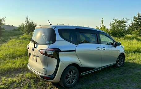Toyota Sienta II, 2018 год, 1 820 000 рублей, 19 фотография