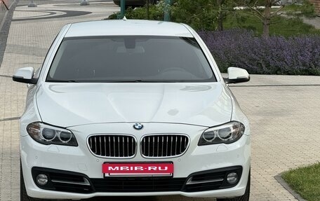 BMW 5 серия, 2013 год, 1 950 000 рублей, 2 фотография