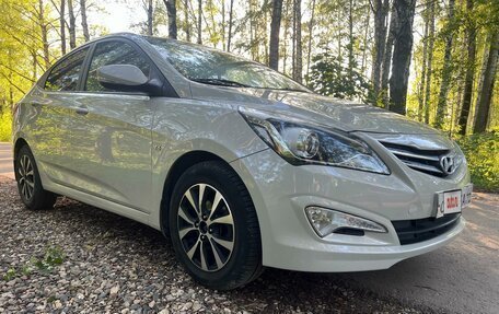 Hyundai Solaris II рестайлинг, 2015 год, 1 250 000 рублей, 7 фотография