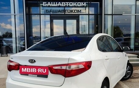 KIA Rio III рестайлинг, 2012 год, 800 000 рублей, 6 фотография