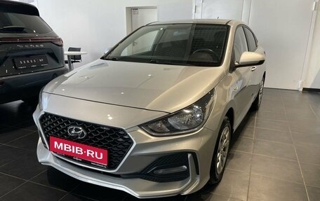 Hyundai Solaris II рестайлинг, 2018 год, 1 413 000 рублей, 1 фотография