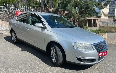 Volkswagen Passat B6, 2008 год, 790 000 рублей, 2 фотография