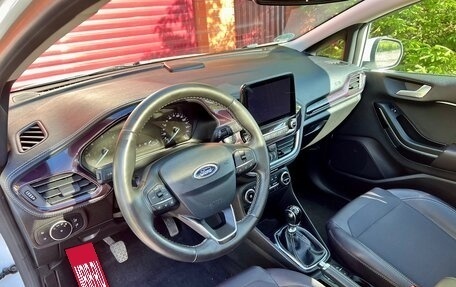Ford Fiesta, 2019 год, 1 499 000 рублей, 16 фотография