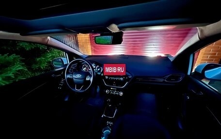 Ford Fiesta, 2019 год, 1 499 000 рублей, 24 фотография