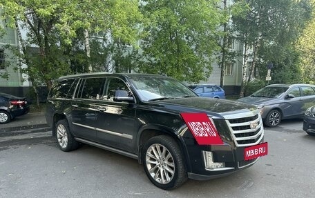 Cadillac Escalade IV, 2019 год, 5 800 000 рублей, 3 фотография