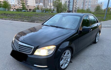 Mercedes-Benz C-Класс, 2010 год, 1 100 000 рублей, 2 фотография