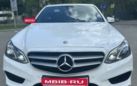 Mercedes-Benz E-Класс, 2014 год, 2 650 000 рублей, 3 фотография