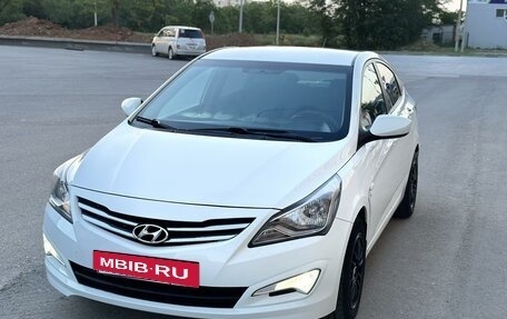 Hyundai Solaris II рестайлинг, 2016 год, 1 120 000 рублей, 4 фотография