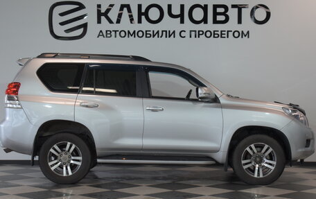 Toyota Land Cruiser Prado 150 рестайлинг 2, 2012 год, 2 850 000 рублей, 3 фотография