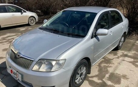 Toyota Corolla, 2004 год, 650 000 рублей, 1 фотография