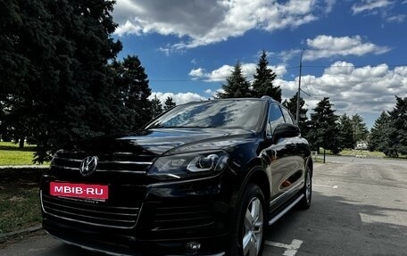 Volkswagen Touareg III, 2014 год, 3 000 000 рублей, 1 фотография