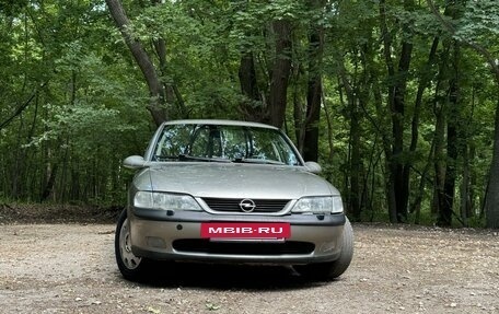 Opel Vectra B рестайлинг, 1995 год, 360 000 рублей, 2 фотография
