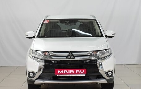 Mitsubishi Outlander III рестайлинг 3, 2018 год, 3 315 995 рублей, 2 фотография