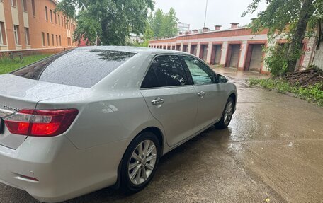 Toyota Camry, 2013 год, 2 100 000 рублей, 5 фотография