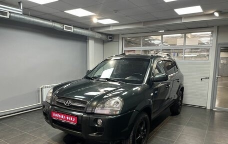 Hyundai Tucson III, 2007 год, 899 000 рублей, 1 фотография