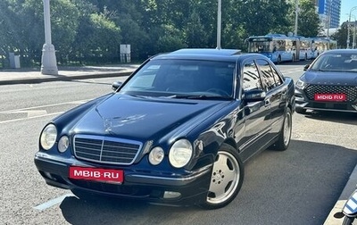 Mercedes-Benz E-Класс, 2001 год, 1 950 000 рублей, 1 фотография