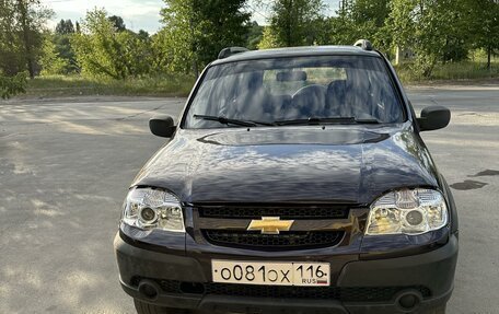 Chevrolet Niva I рестайлинг, 2011 год, 530 000 рублей, 1 фотография