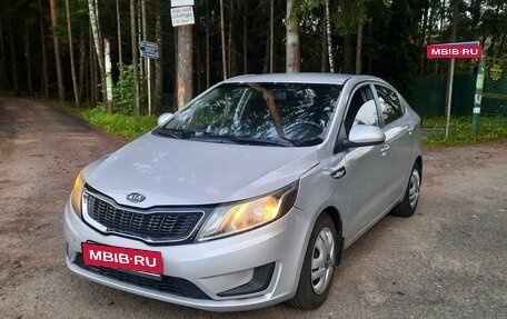 KIA Rio III рестайлинг, 2012 год, 679 000 рублей, 1 фотография