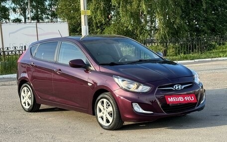 Hyundai Solaris II рестайлинг, 2011 год, 715 000 рублей, 11 фотография