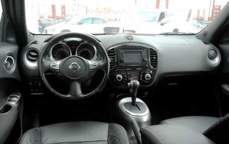 Nissan Juke II, 2011 год, 1 099 000 рублей, 6 фотография