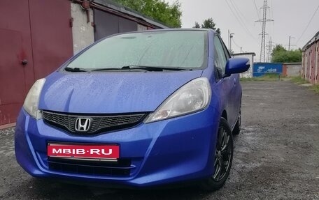 Honda Jazz II рестайлинг, 2012 год, 1 300 000 рублей, 1 фотография