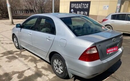 Toyota Corolla, 2004 год, 650 000 рублей, 15 фотография