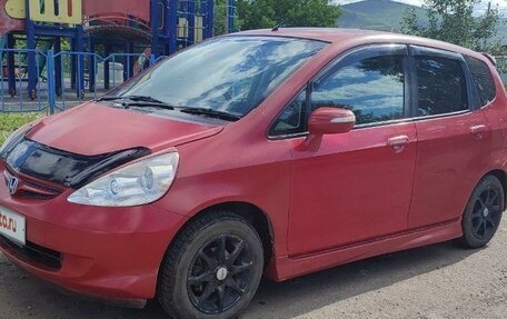 Honda Fit III, 2002 год, 420 000 рублей, 1 фотография