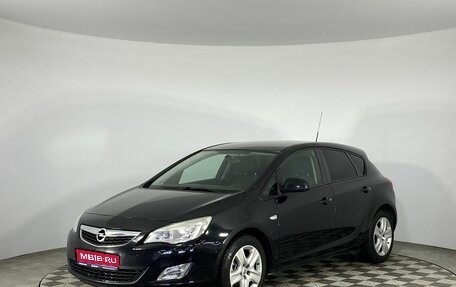 Opel Astra J, 2011 год, 900 000 рублей, 1 фотография