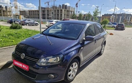 Volkswagen Polo VI (EU Market), 2013 год, 950 000 рублей, 1 фотография