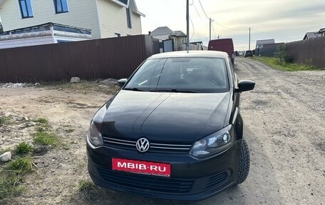 Volkswagen Polo VI (EU Market), 2013 год, 870 000 рублей, 1 фотография