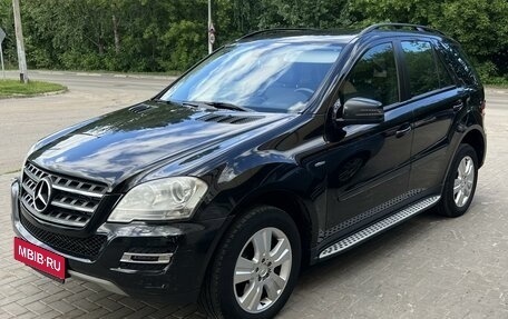 Mercedes-Benz M-Класс, 2011 год, 1 650 000 рублей, 1 фотография