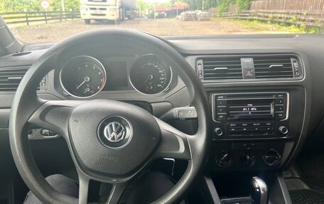 Volkswagen Jetta VI, 2015 год, 1 050 000 рублей, 10 фотография