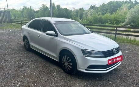 Volkswagen Jetta VI, 2015 год, 1 050 000 рублей, 8 фотография