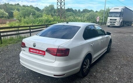 Volkswagen Jetta VI, 2015 год, 1 050 000 рублей, 6 фотография